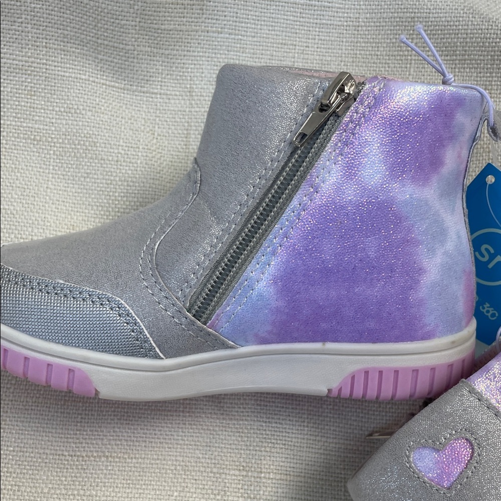 Stride Rite Girls 10 NWT Silver High-Top Sneakers Pink Accents & Heart Cutouts - Picture 9 of 13
